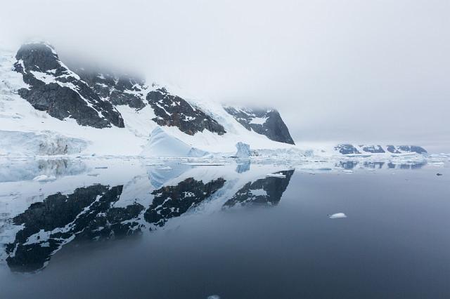 113 Antarctica, Booth Island.jpg